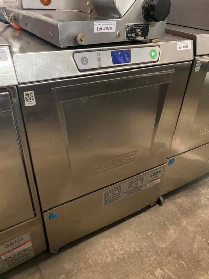 Hobart LXeH-1 Undercounter Dishwasher - Hot Water Sanitizing