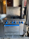 U.S Range 4 Burner w/12” Griddle & Oven Below