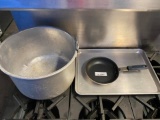 Lot of Smallware