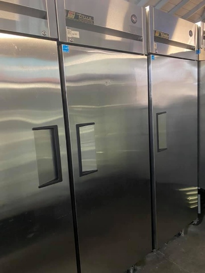 True Single Door Reach In Refrigerator