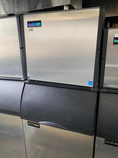 Ice O Matic 500LB. Ice Machine w/Bin