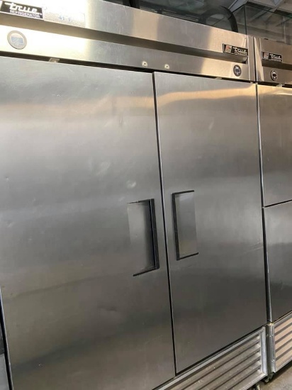 True Combination Unit, Double Divided  Door Refrigerator & Freezer