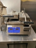 Prince Castle LLC Split Lid Contact Grill Model CG14G-2TP