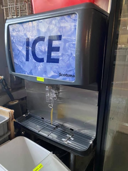 Scotsman Countertop Ice Dispenser