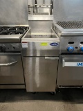 Atosa 35-45 LB Gas Deep Fryer (Gas)