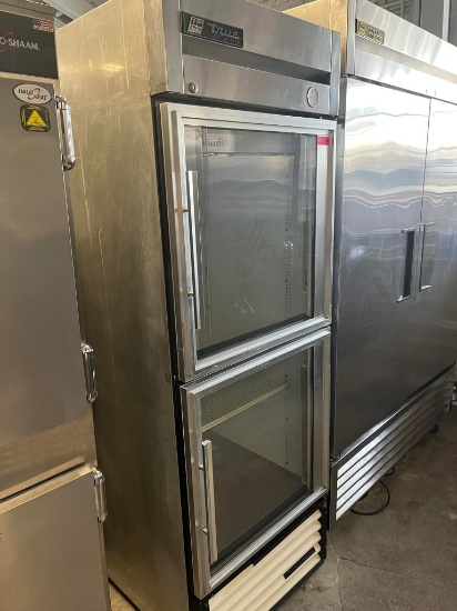 True Divided Glass Door Refrigerator / Merchandiser