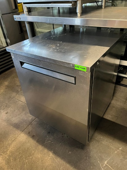 Delfield 27" Single Door Undercounter Refrigerator