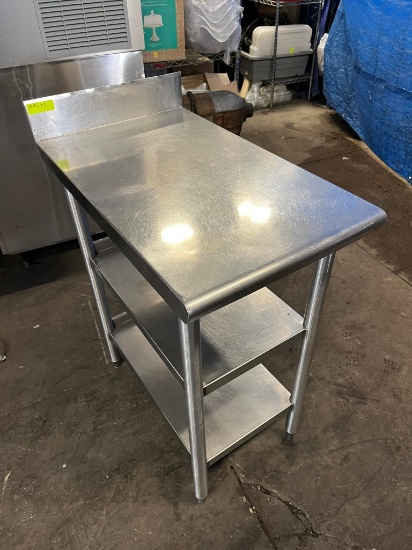 18” in. x 30” in. Worktable