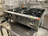 (NEW) Dukers Countertop 6 Burner Gas Range