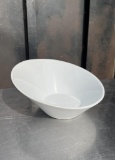 Vertex White Round Porcelain Restaurant Plates