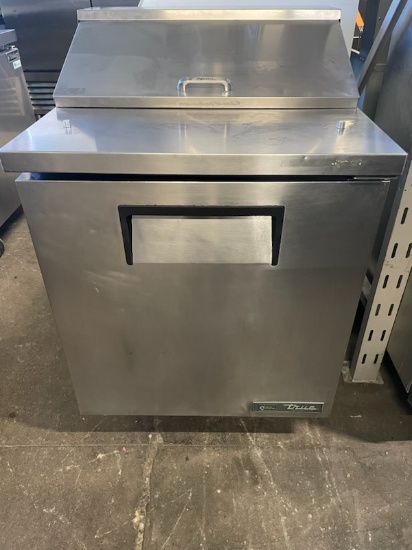 TRUE 27" SANDWICH PREP TABLE