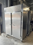 TRAULSEN 2 SS. DOOR REFRIGERATOR