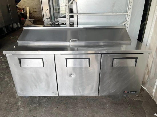 True 3 Door 72" Sandwich Prep Table