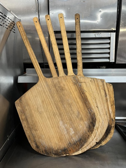 Wooden Tapered Pizza Peel