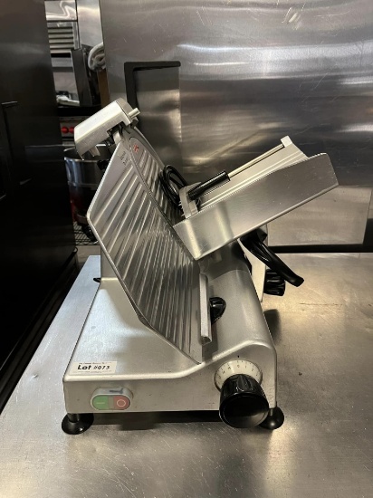 AVANTCO 12" Semi-Automatic Slicer