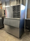Hoshizaki Model KM-1301SAJ  Air Cooled Crescent Cube Ice Machine 208-230V 1 Ph. 1365 lb.