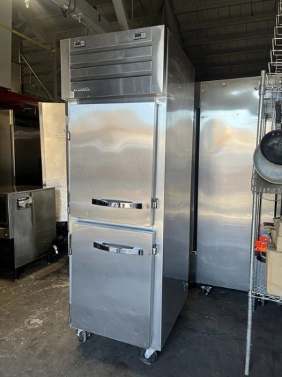 True Single Split Door Refrigerator & Freezer