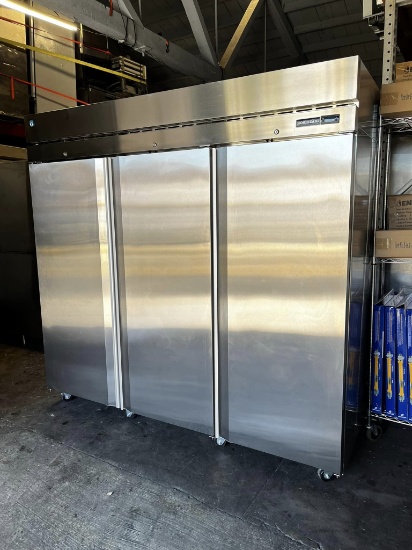 (LIKE NEW) Hoshizaki 3 Door Refrigerator STEEL HEART MODEL