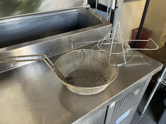 Lot of Kitchenware