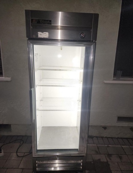 True T-19G Reach In Refrigerator,  115v