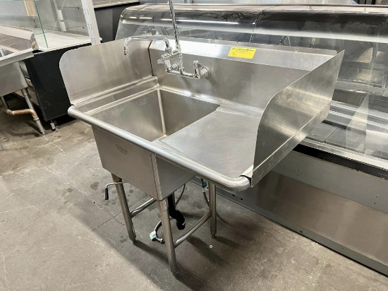 Blue Air Prep Sink w/Hand Sprayer 39” W x 24” D x 45” H w/ 18” x 18” Basins