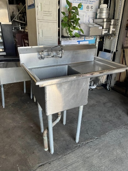STL STL Prep Sink 39” W x 24” D x 43” H w/ 18” x 18” Basin