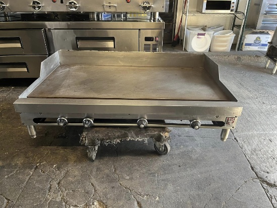 Wolf 48" Countertop Gas Thermostatic Griddle