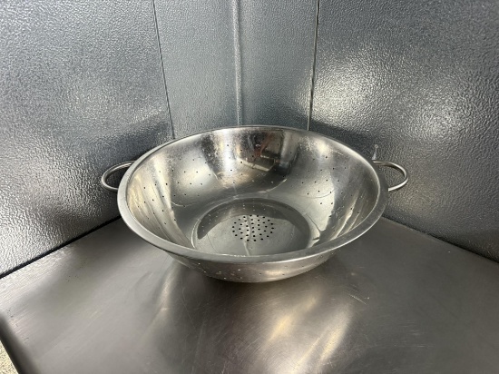 Colander