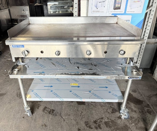 Royal 48" Countertop Gas Griddle - Equipment Stand not included TESTED & WORKING