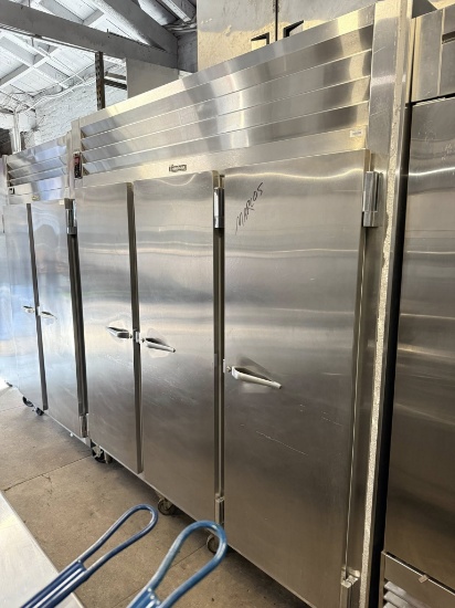 Traulsen 3 Door Refrigerator TESTED & WORKING