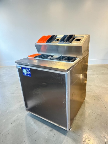 Silver King Model SKFSM/C7 27" Prep Table