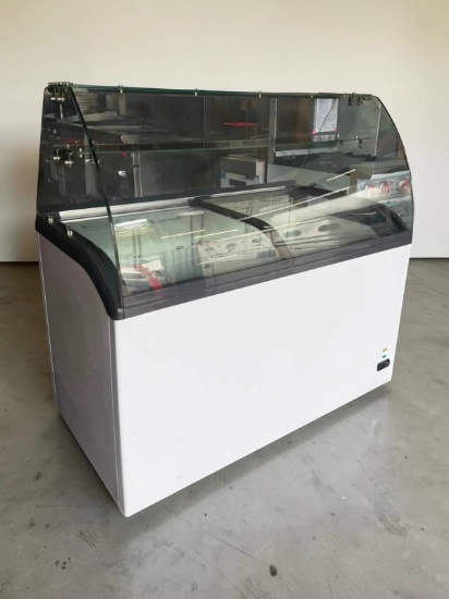 51 7/10" Mobile Ice Cream Dipping Cabinet w/ 14 Tub Capacity W/Sneeze Gaurd - White, 120v