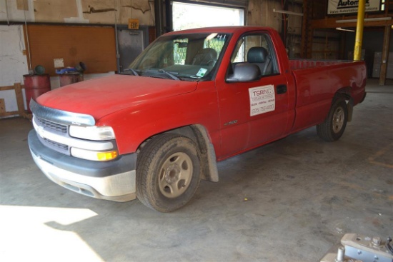 2000 CHEVERLOT SILVERADO 1500, 173,237 MILES, AC, RADIO, AUTO TRANS, VIN# 1gCEC14W4YE293000