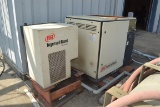 INGERSOLL-RAND AIR COMPRESSOR W/DRYER SSRUP6-30-125 SN PX0473U02210, SCREW COMPRESSOR A125 PSI, 30,2