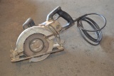 CIRCULAR SAW BLACK & DECKER