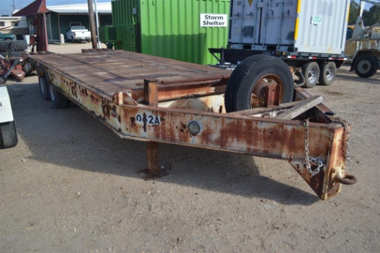 KING  24' Flatbed w/ Dovetail, Ramps, Tandem Axles  ~