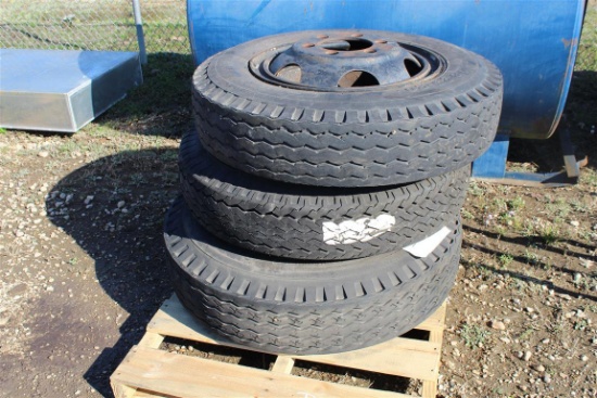PALLET OF (3) TIRES . ~