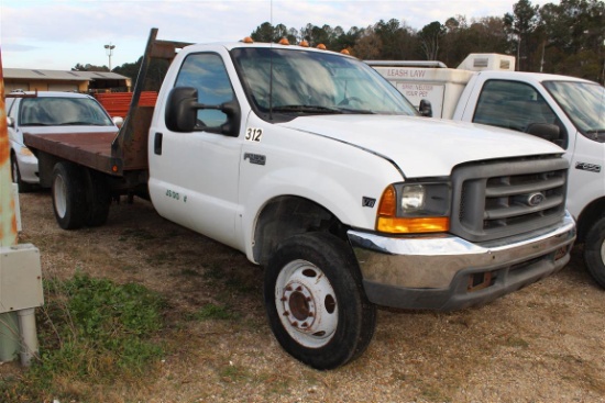 FORD F450 SALVAGE 12' Steel Flatbed, 7.3 Dsl, 6 Spd Trans., Single Axle  ~ Y
