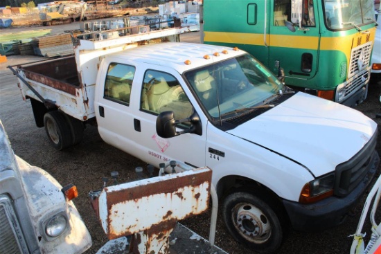 FORD F550 SALVAGE, 2/3 Yard Dump Bed, Powerstroke Engine, Automatic Transmission, Single Axle  ~