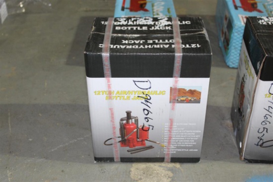 12 TON AIR HYDRAULIC JACK . ~