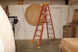 8' FIBERGLASS LADDER