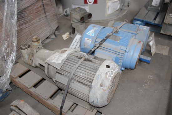 PALLET OF ELECTRIC MOTORS MOTORS/PUMPS Located at 800 E Indian River Rd. Norfolk, VA 23523, call 225