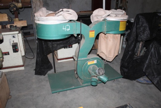 Grizzly Saw Dust Collector