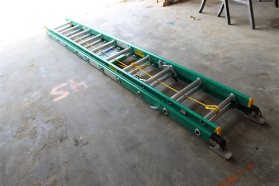 20' Werner Fiberglass Extension Ladder