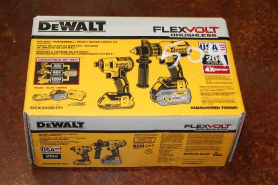 (1) DeWalt FlexVolt Brushless 20V Max Hammerdrill/Impact Driver Combo Kit Model DCK299D1T1