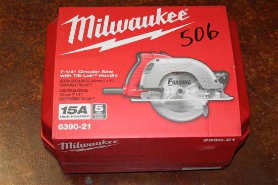 (1) Milwaukee 7-1/4” Circular Saw w/ Tilt-Lok Handle Model 6390-21