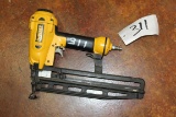 (1) Dewalt 16GA Finish Nailer Model D51256