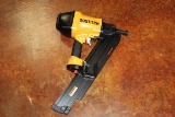 (1) Stanley BOSTITCH Wire Weld Framing Nailer Model F28WW