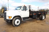 F800 1FDNF80C1WVA13893 FORD F800 14' Steel Flatbed w/ Rolling Tailboard Winch Diesel Engine 5 Speed