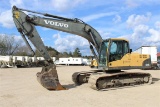 VOLVO EC210CL GP Digging Bucket Cab with AC Rear View Camera Meter Reads 5007 Hours